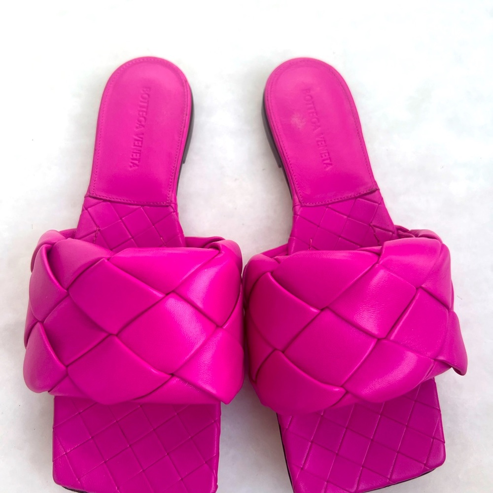 Bottega Veneta flats